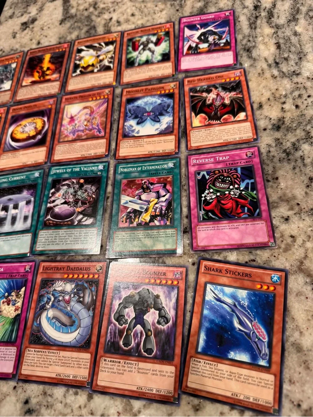 Yu-Gi-Oh! 160 Card Lot - Mixed Colors YGO2-9